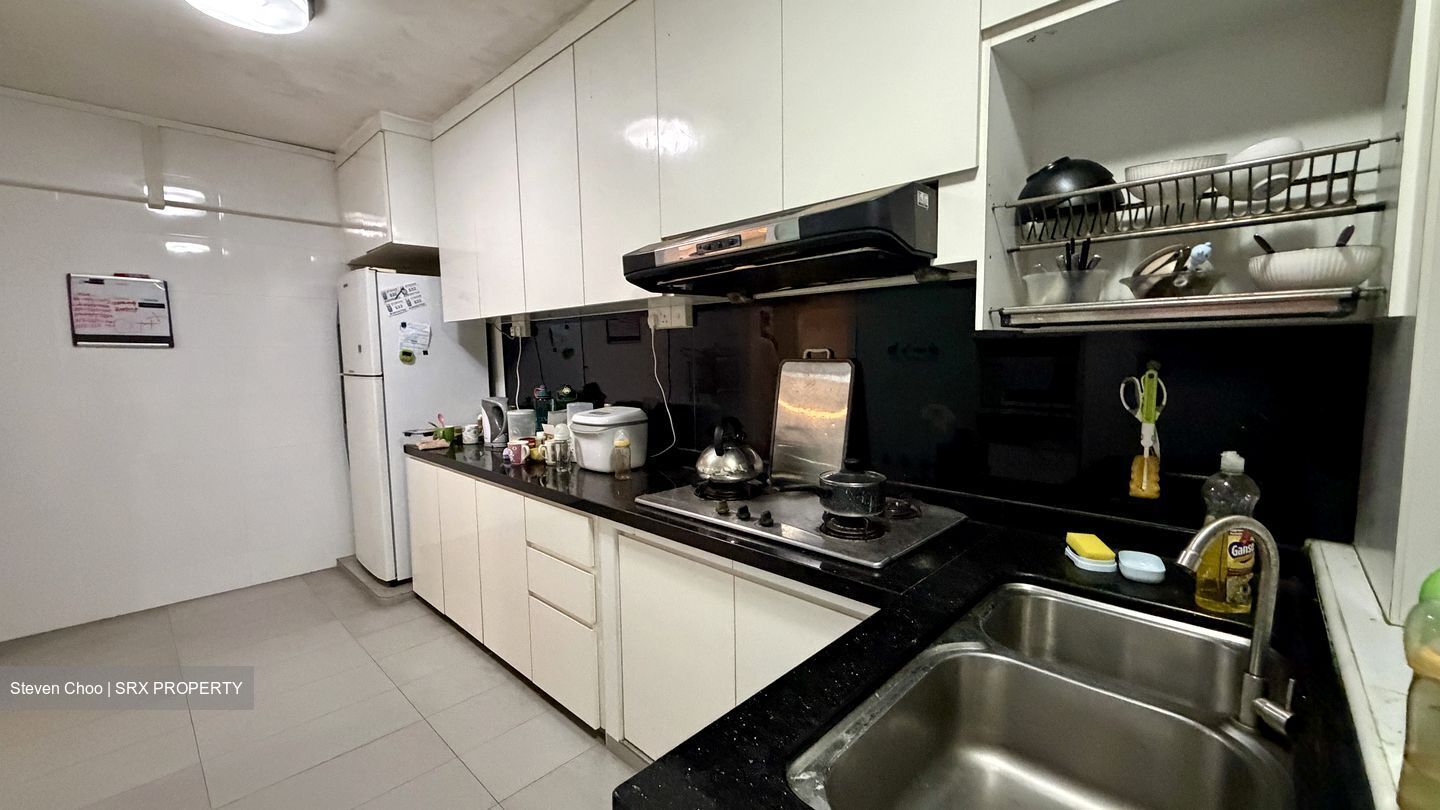 Blk 229 Yishun Street 21 (Yishun), HDB 5 Rooms #613343641